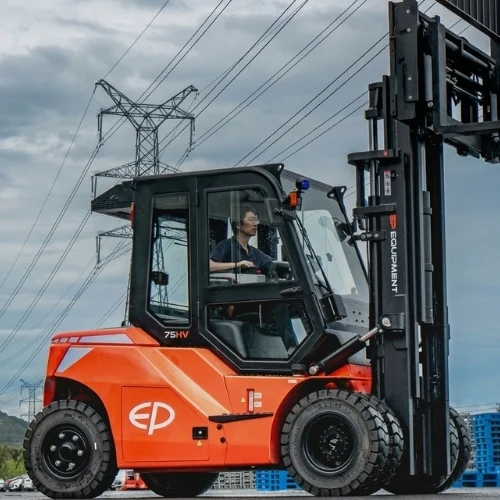 Empilhadeira EP EFL703-HV — imagem 3